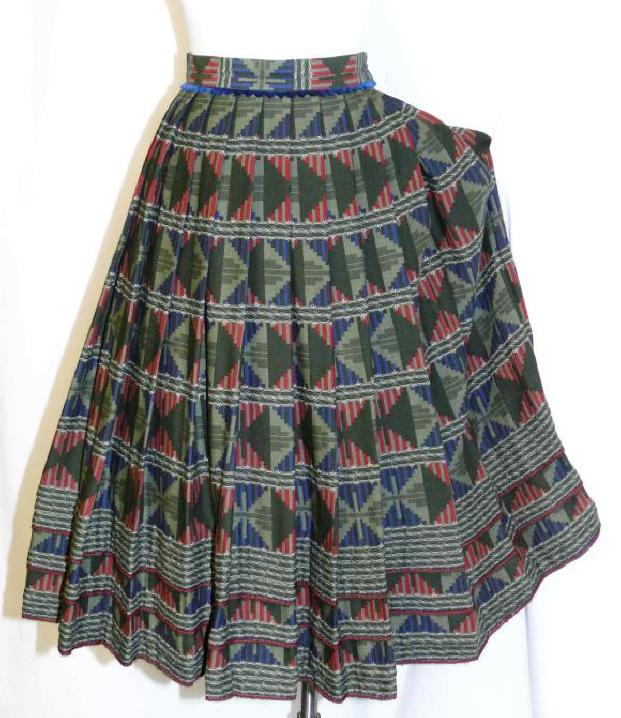 PLEATED FULL WOOL German Western Dance Swing SKIRT 10 M  